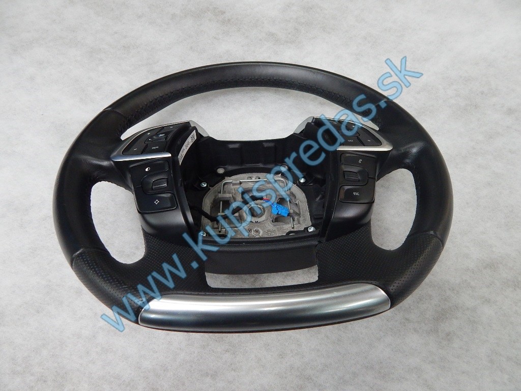 Volant Citroen C4 / DS4